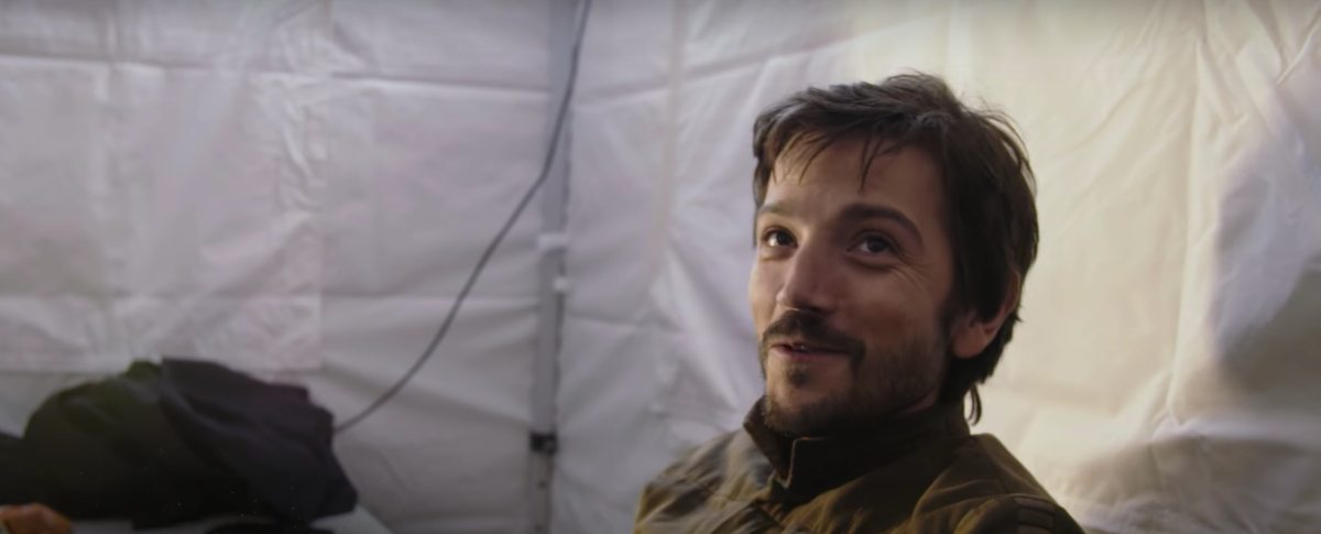 ‘Rogue One’: “Living in Star Wars” Featurette